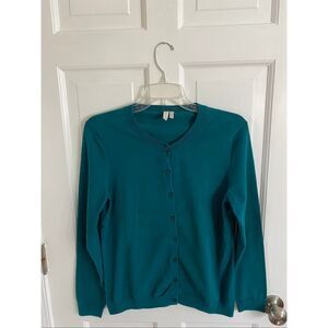 Madison button up cardigan sweater size M